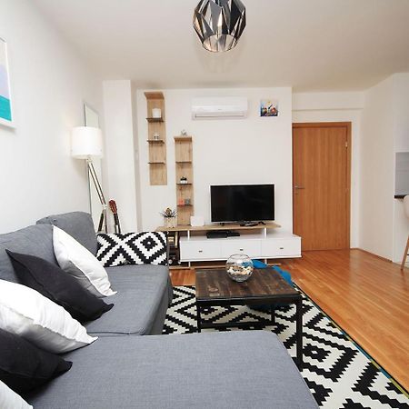 Apartman Ela Μακάρσκα Εξωτερικό φωτογραφία