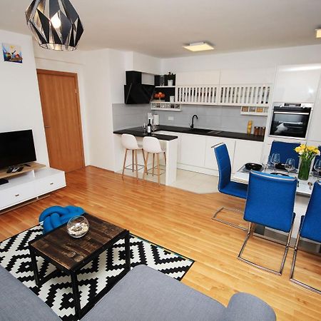 Apartman Ela Μακάρσκα Εξωτερικό φωτογραφία